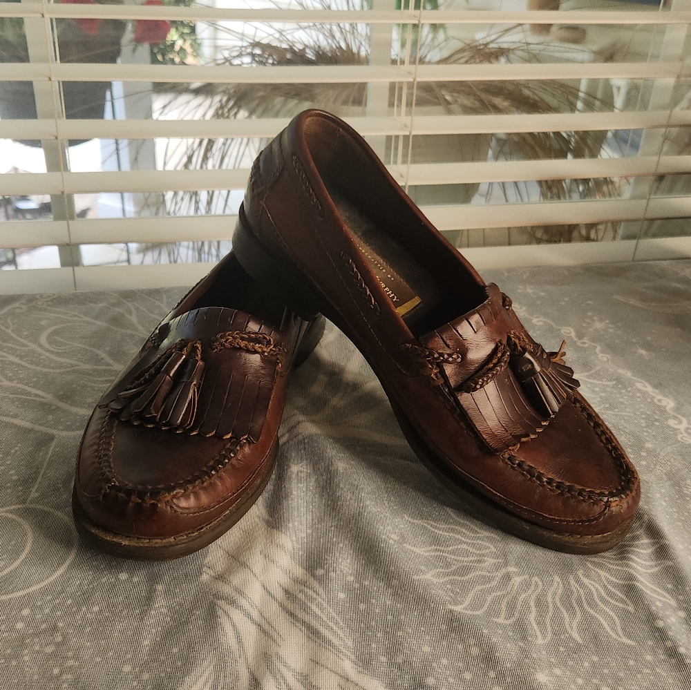 JOHNSTON & MURPHY Leather Handcrafted Brown Leather Tasseled Men's Loafers ‎ 9.5